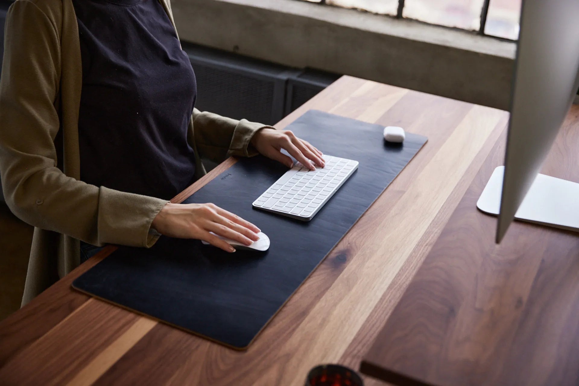 48 vs. 60 vs. 72-Inch Standing Desk: Which Width Fits Your Setup?